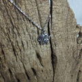 Collier pendentif éléphant argenté sculpté sur chaîne en acier argenté