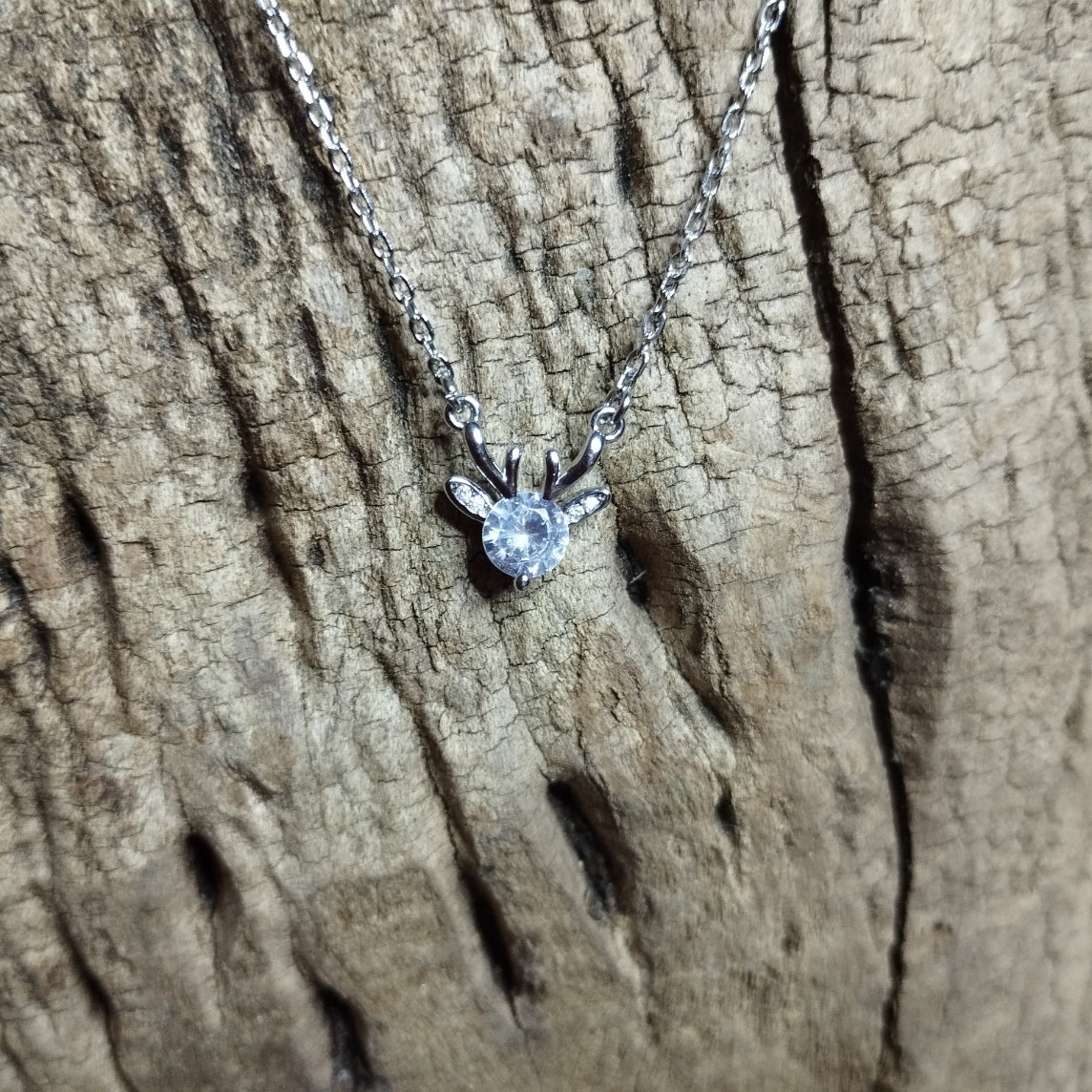 Collier cerf cristal chaîne argentée