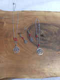 Parure Arbre de Vie avec collier, bracelet et boucles d’oreilles en argenté et perles roses