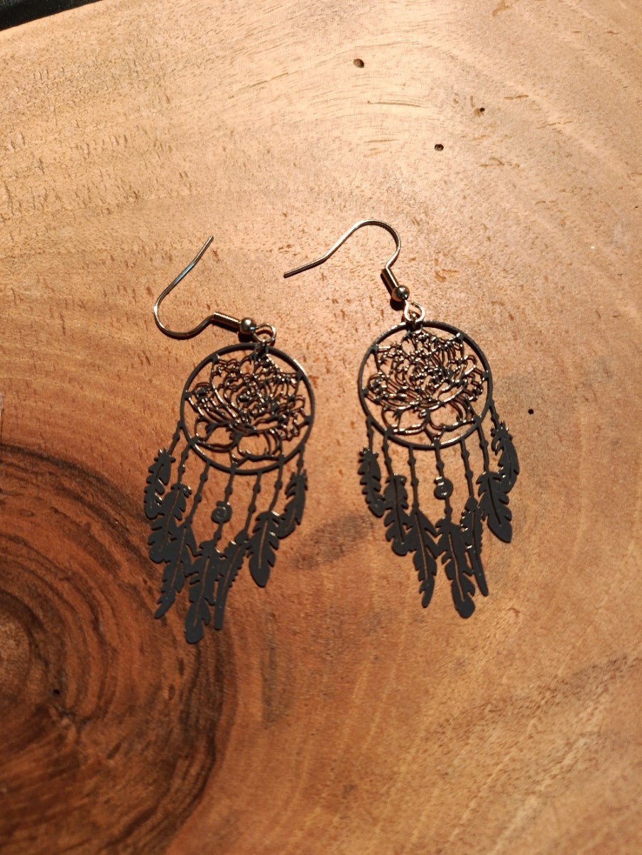 Boucles d'oreilles attrape-rêves lotus - coloris noir mat
