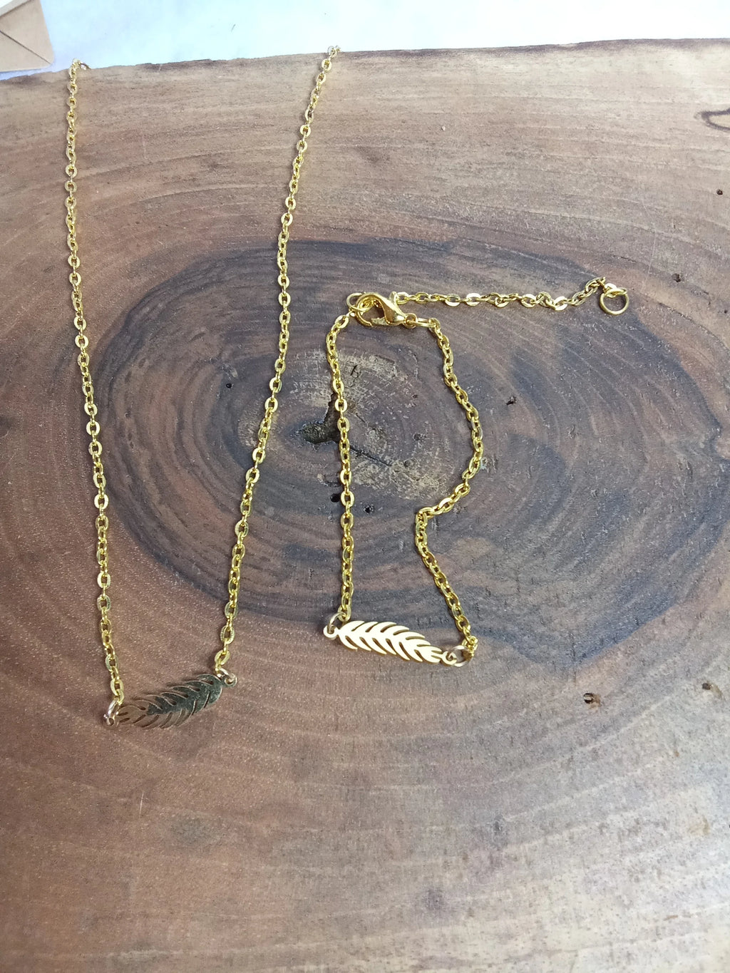Parure plume nature dorée - collier et bracelet réglable en acier inoxydable